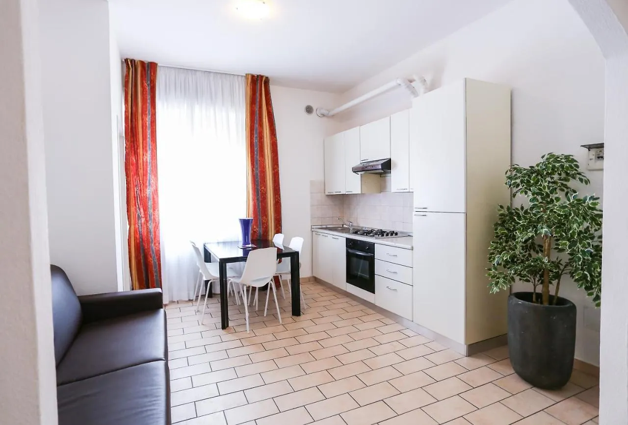 Residence Anemone Rimini 0*,